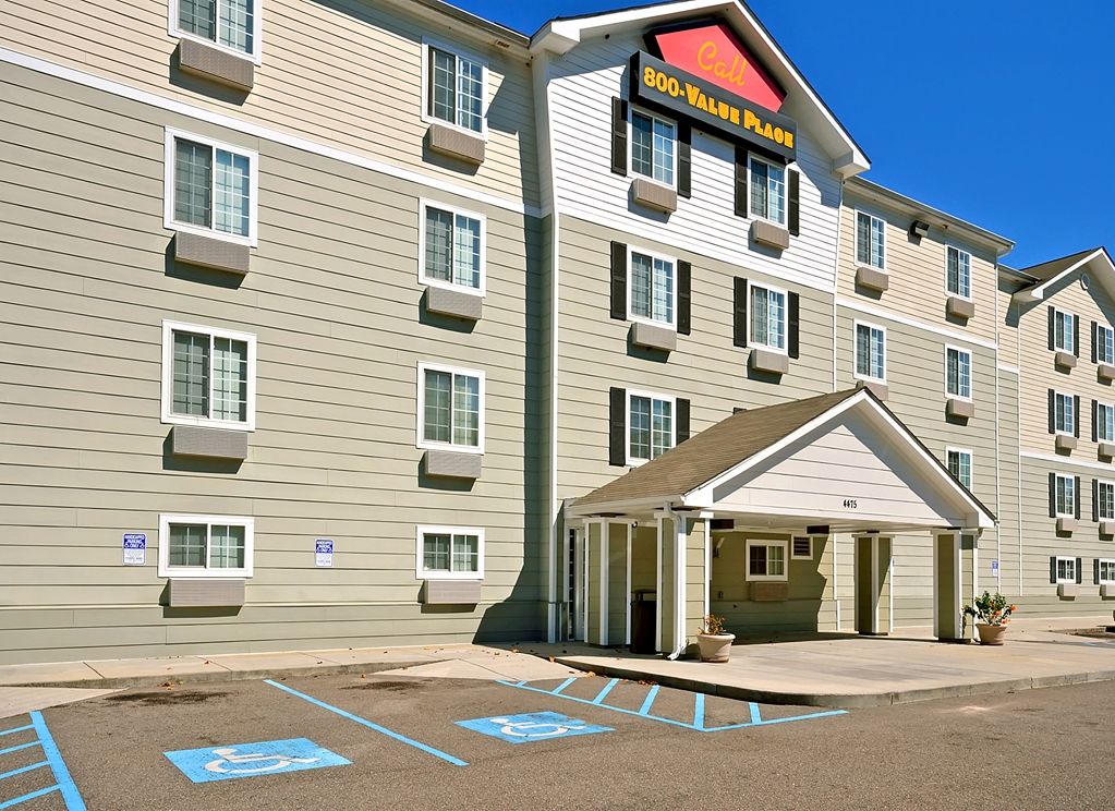 Woodspring | Airport I-526